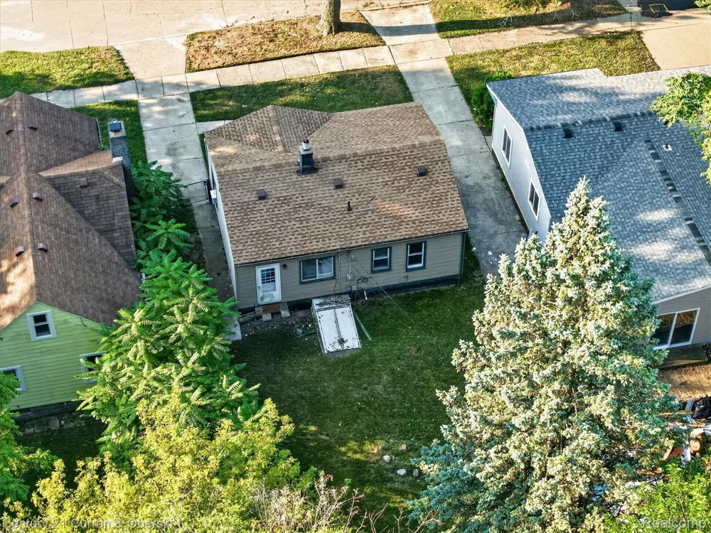 25906 Lehigh Street Inkster City, MI 48141