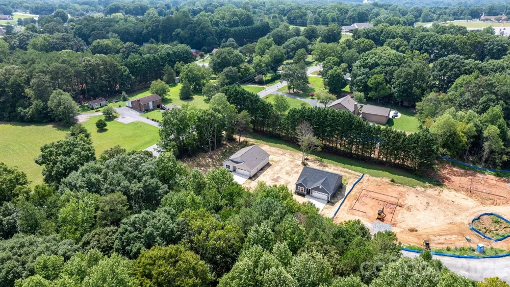 2827 17th Street Court NE #3 Hickory, NC 28601