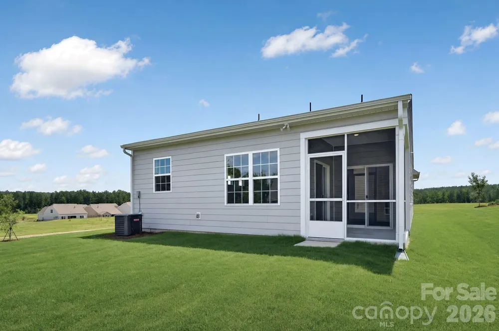 374 waxhaw village Road #312 Lancaster, SC 29720