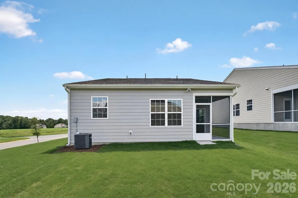 374 waxhaw village Road #312 Lancaster, SC 29720
