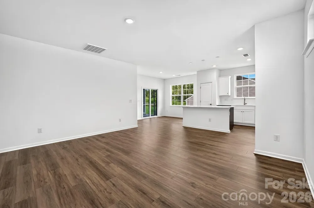 374 waxhaw village Road #312 Lancaster, SC 29720