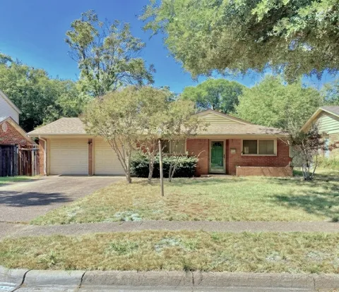 11319 Lanewood Circle