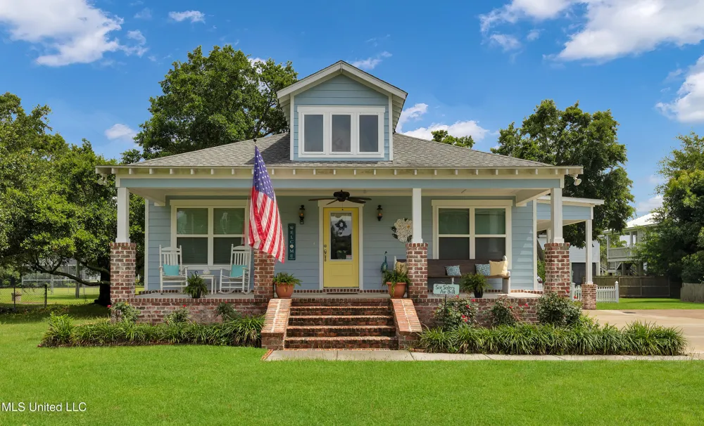605 Magnolia Street Long Beach, MS 39560