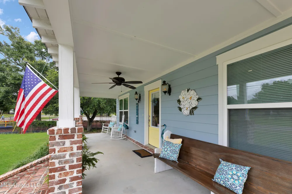 605 Magnolia Street Long Beach, MS 39560