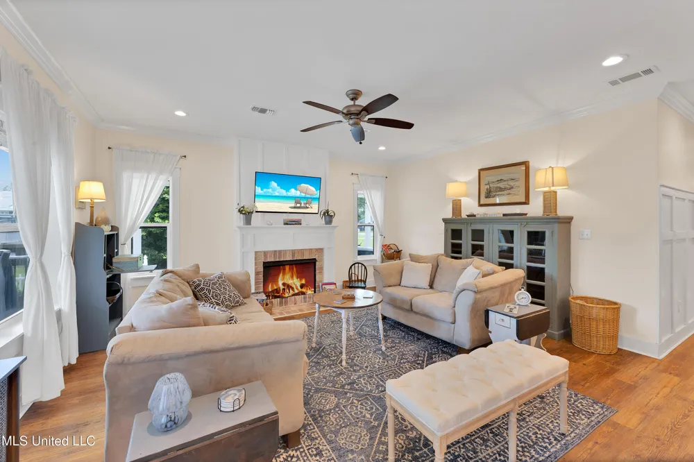 605 Magnolia Street Long Beach, MS 39560