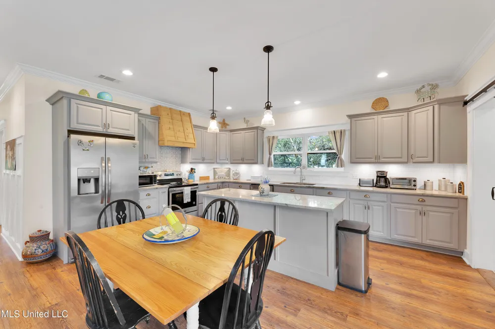 605 Magnolia Street Long Beach, MS 39560