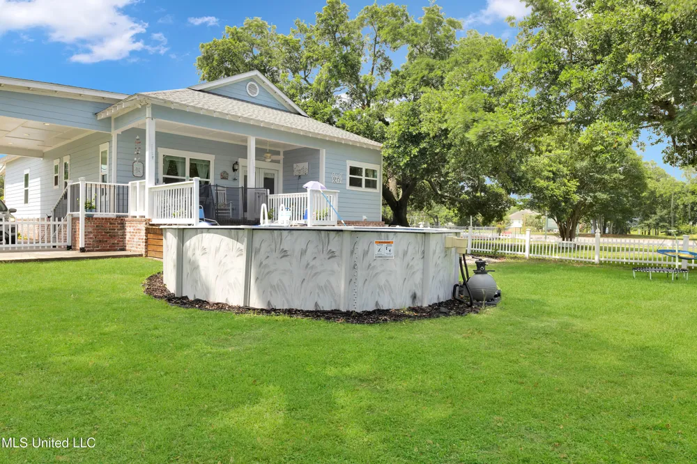 605 Magnolia Street Long Beach, MS 39560