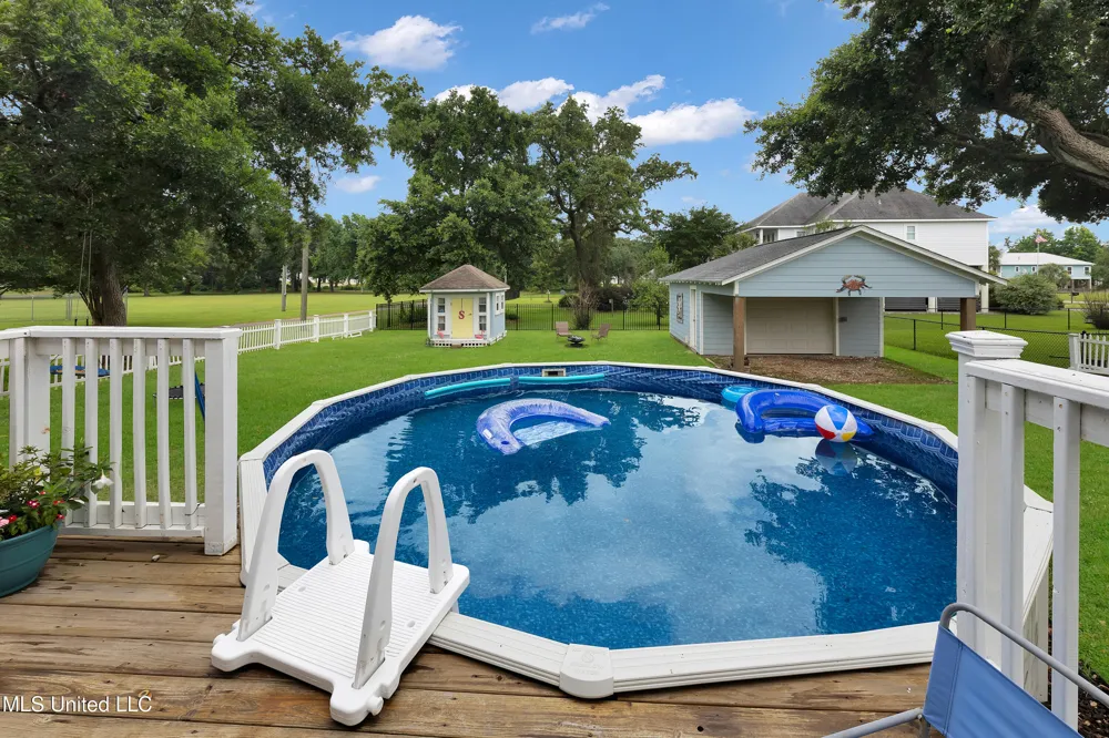 605 Magnolia Street Long Beach, MS 39560
