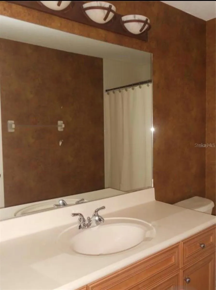5150 VISTAMERE COURT Orlando, FL 32819