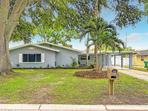 2471 RAYMONT DRIVE
