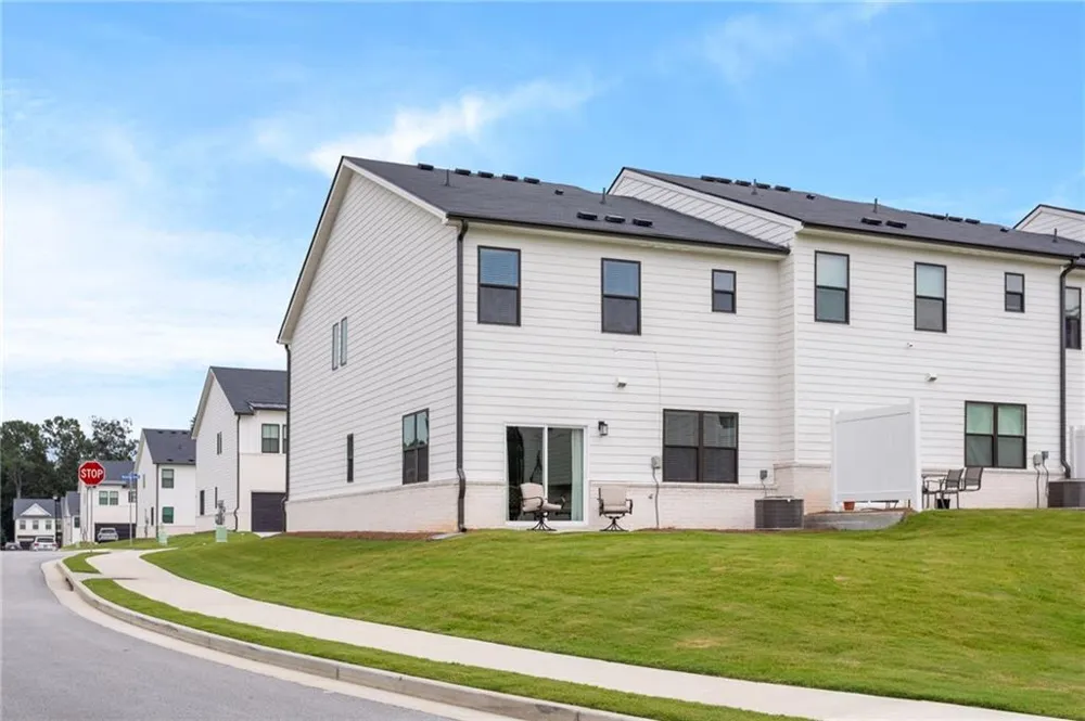 1948 Westwind Street Lawrenceville, GA 30043
