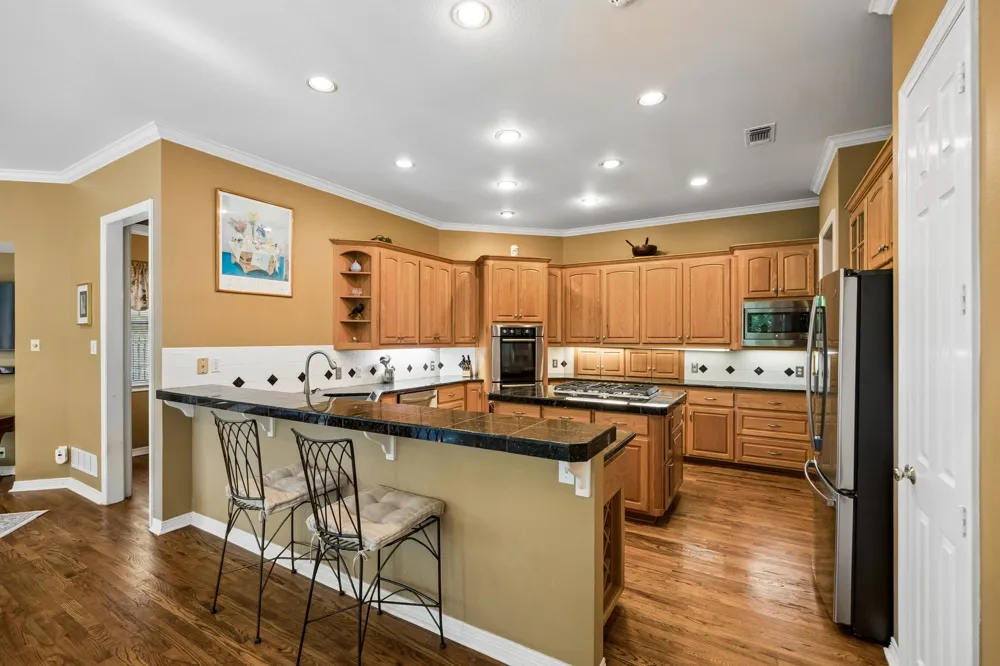 908 Trailwood Court Cedar Hill, TX 75104