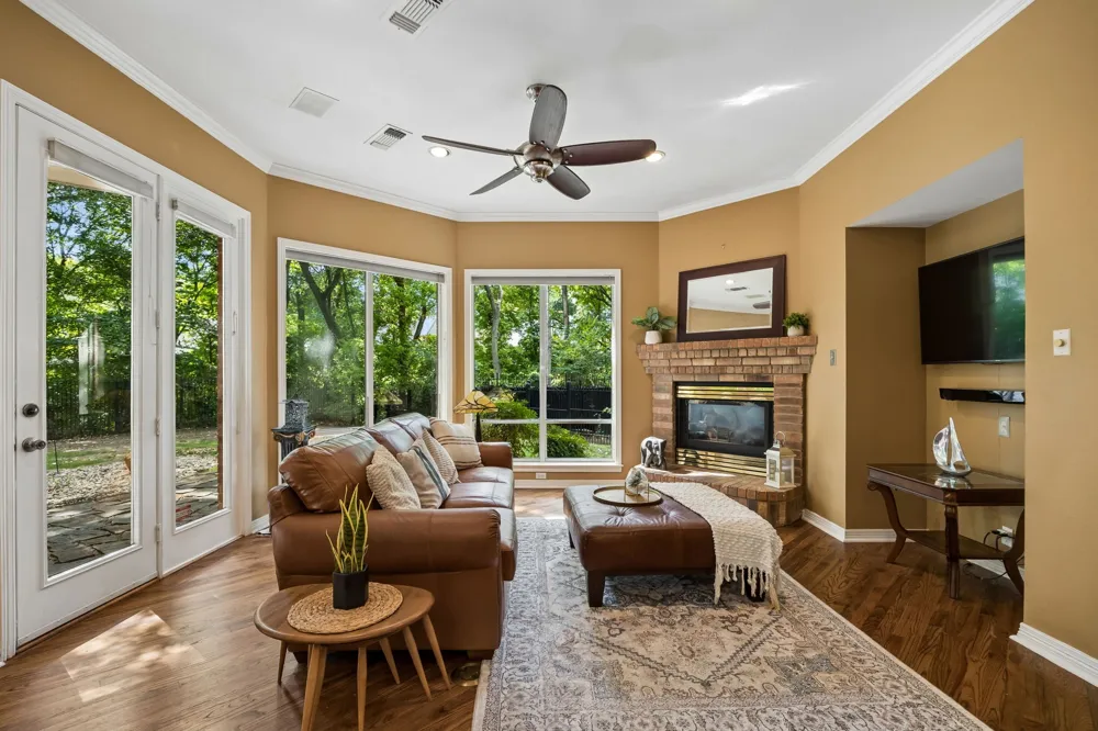 908 Trailwood Court Cedar Hill, TX 75104