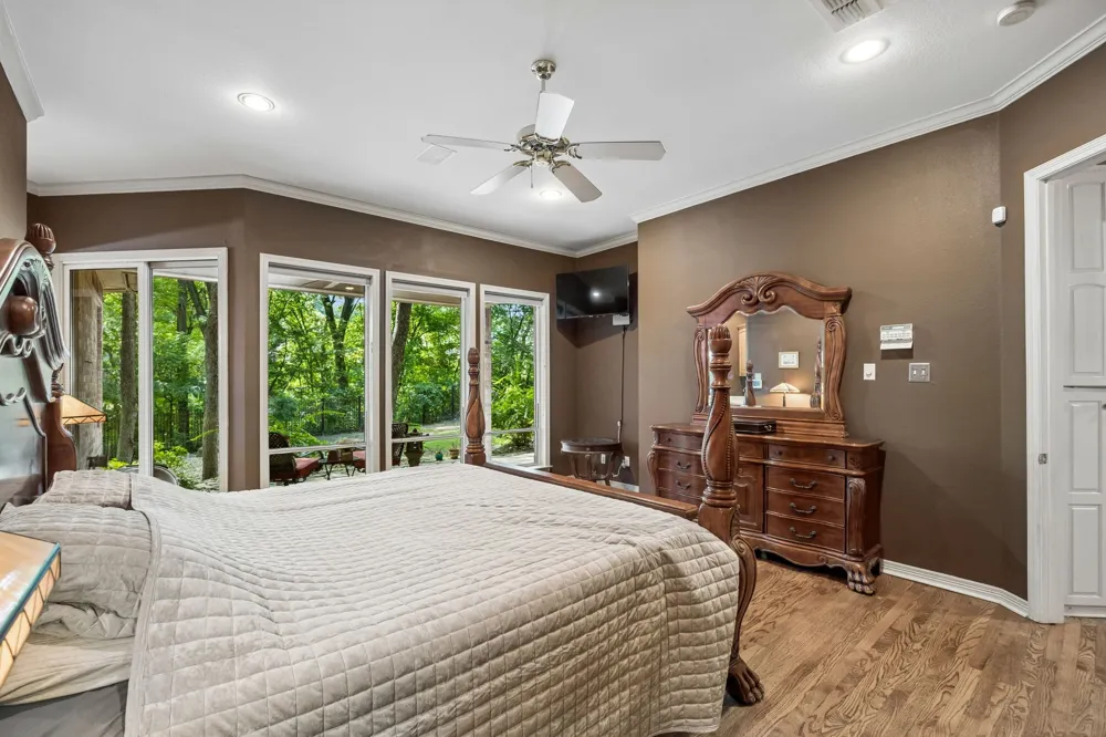 908 Trailwood Court Cedar Hill, TX 75104
