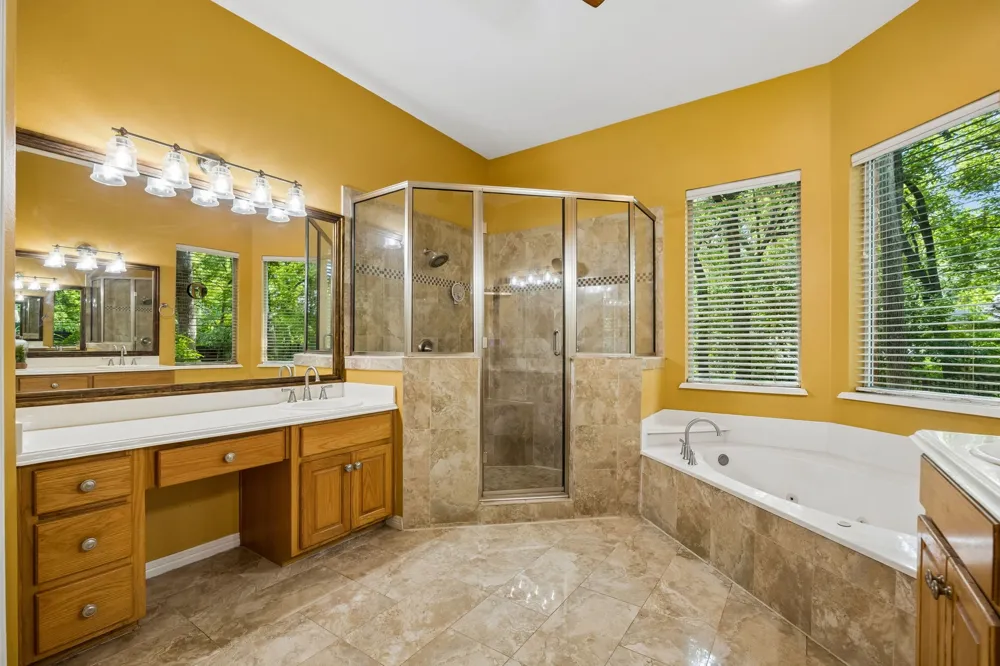 908 Trailwood Court Cedar Hill, TX 75104