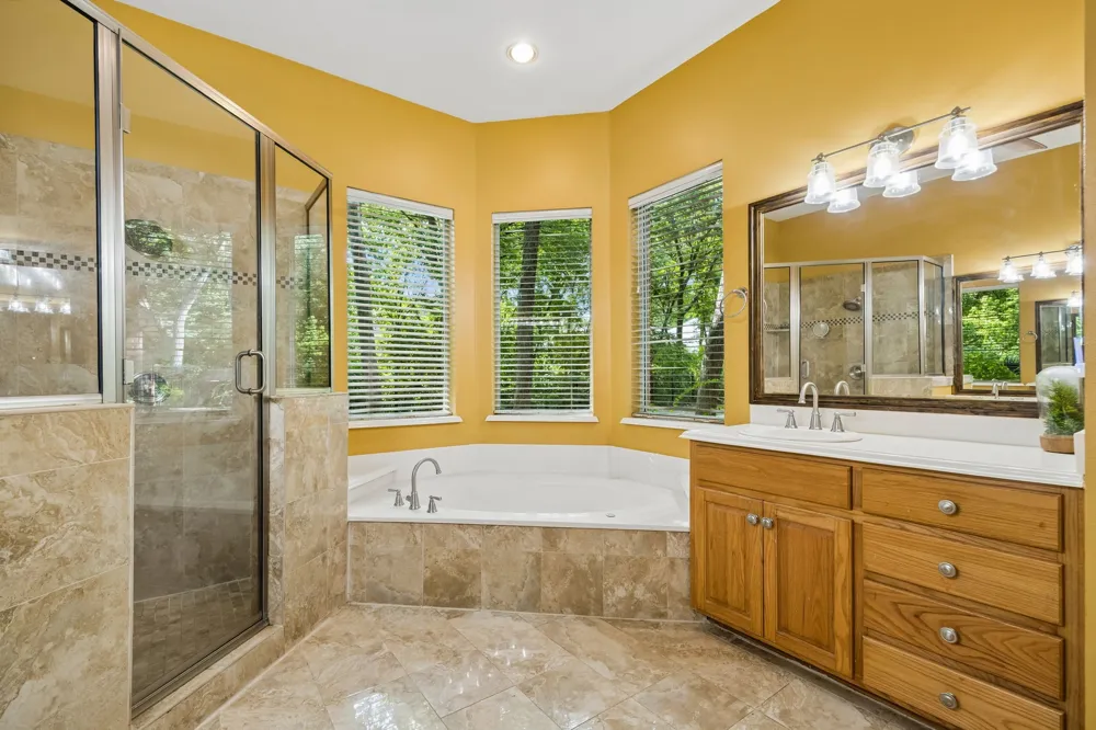 908 Trailwood Court Cedar Hill, TX 75104