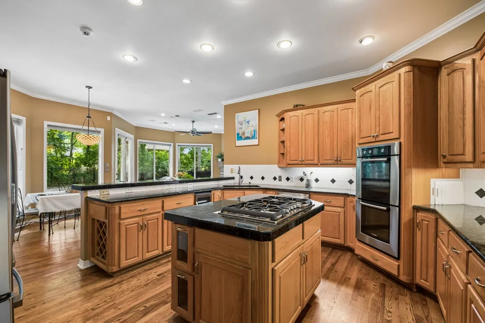 908 Trailwood Court Cedar Hill, TX 75104