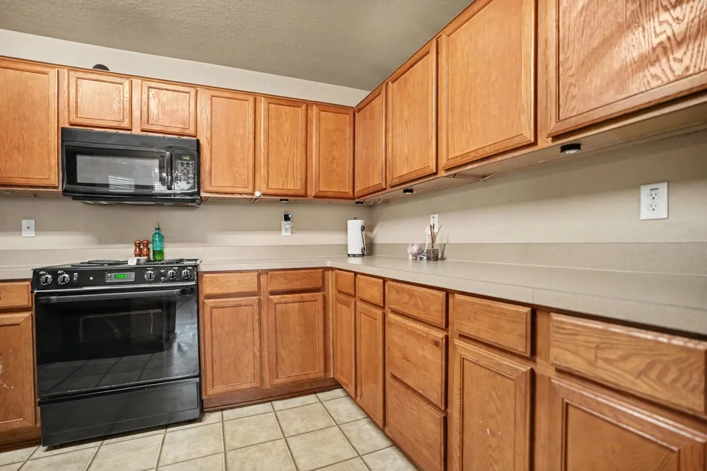 3421 Oxford Street Midlothian, TX 76065