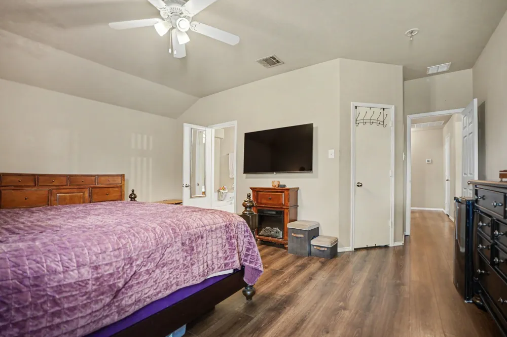 3421 Oxford Street Midlothian, TX 76065