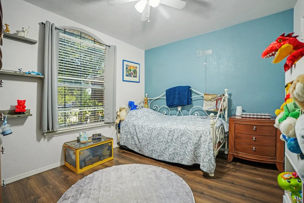 3421 Oxford Street Midlothian, TX 76065