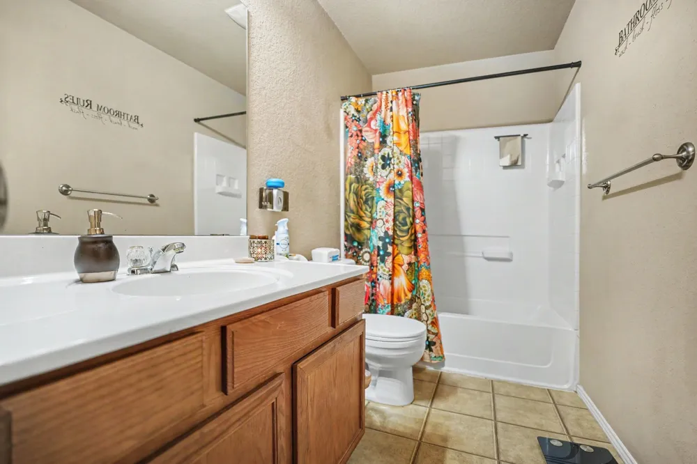 3421 Oxford Street Midlothian, TX 76065