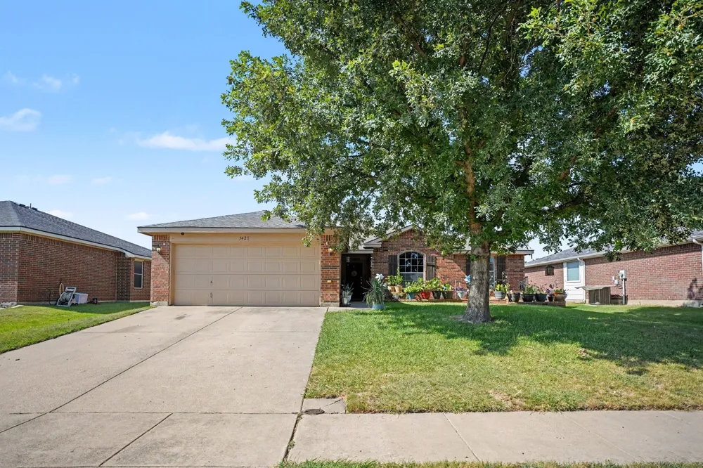 3421 Oxford Street Midlothian, TX 76065