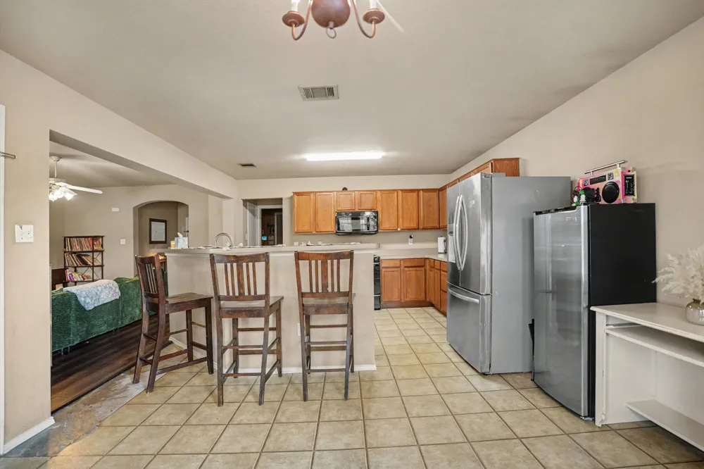 3421 Oxford Street Midlothian, TX 76065
