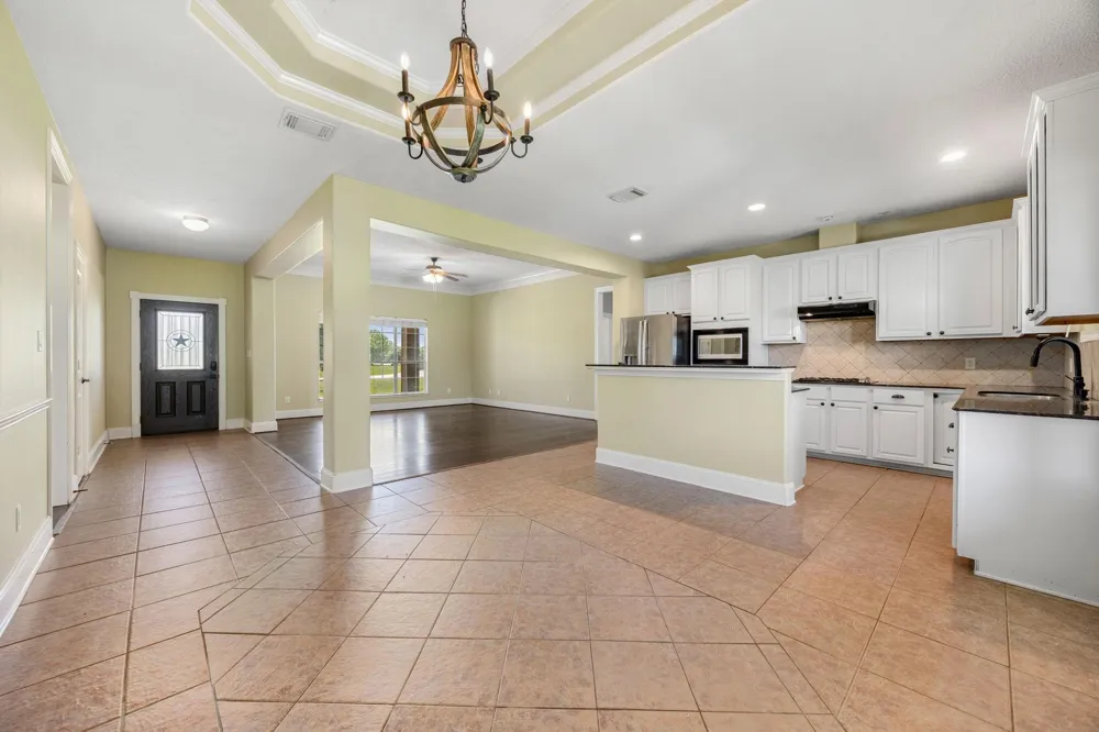 2527 Settlers Way Drive Sealy, TX 77474