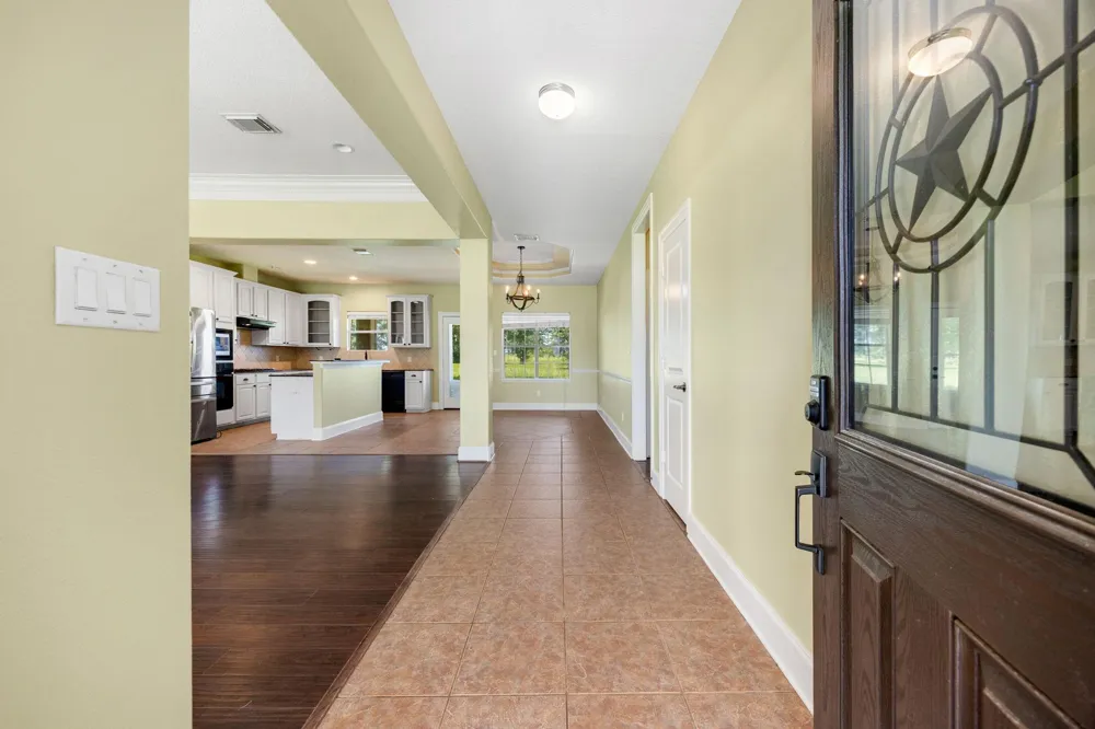 2527 Settlers Way Drive Sealy, TX 77474