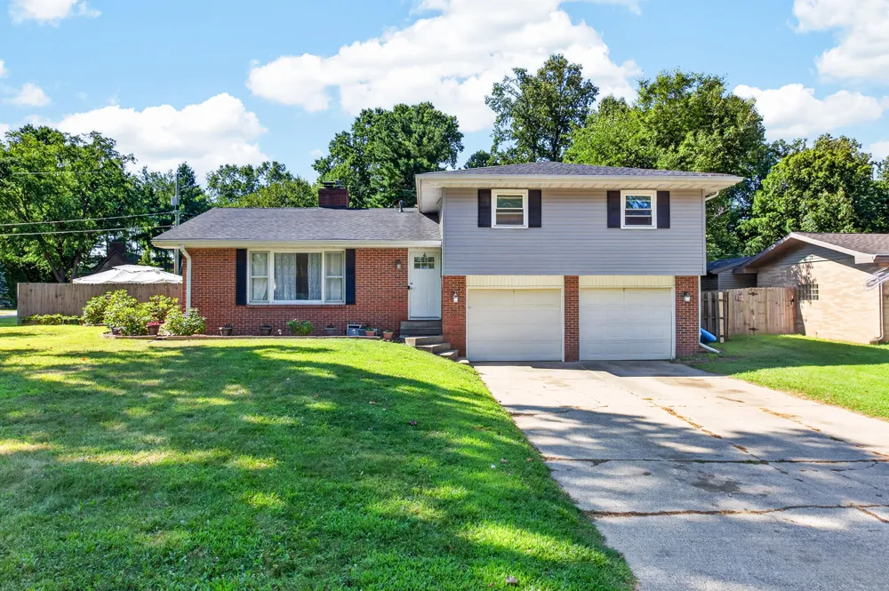 1516 Timberlane Drive St. Joseph, MI 49085