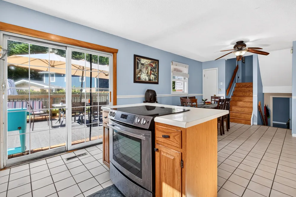 1516 Timberlane Drive St. Joseph, MI 49085