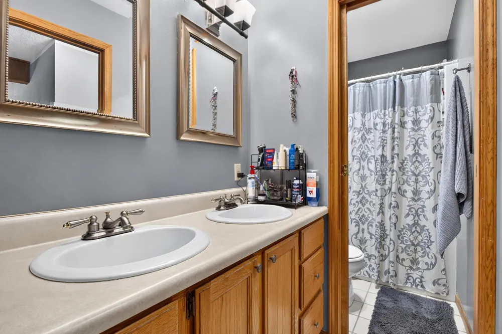 1516 Timberlane Drive St. Joseph, MI 49085