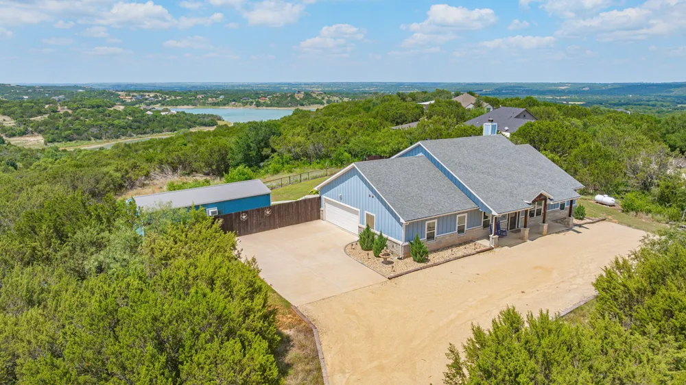 4305 Skyline Drive Bluff Dale, TX 76433