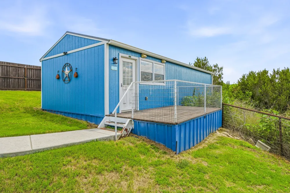 4305 Skyline Drive Bluff Dale, TX 76433