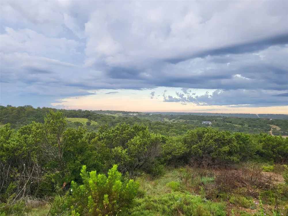 4305 Skyline Drive Bluff Dale, TX 76433