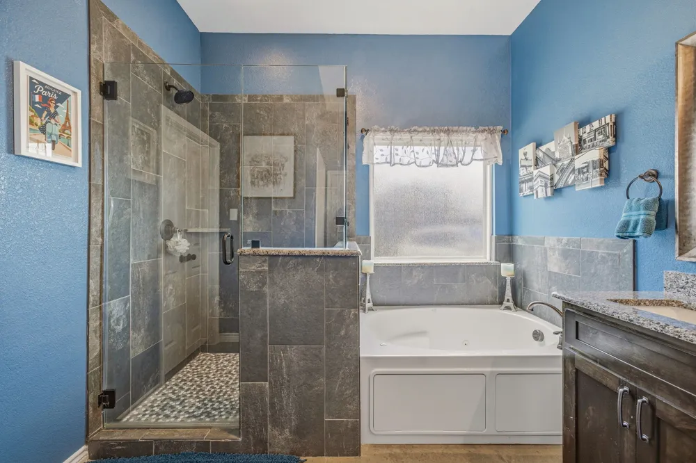 4305 Skyline Drive Bluff Dale, TX 76433