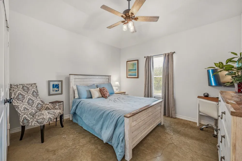 4305 Skyline Drive Bluff Dale, TX 76433