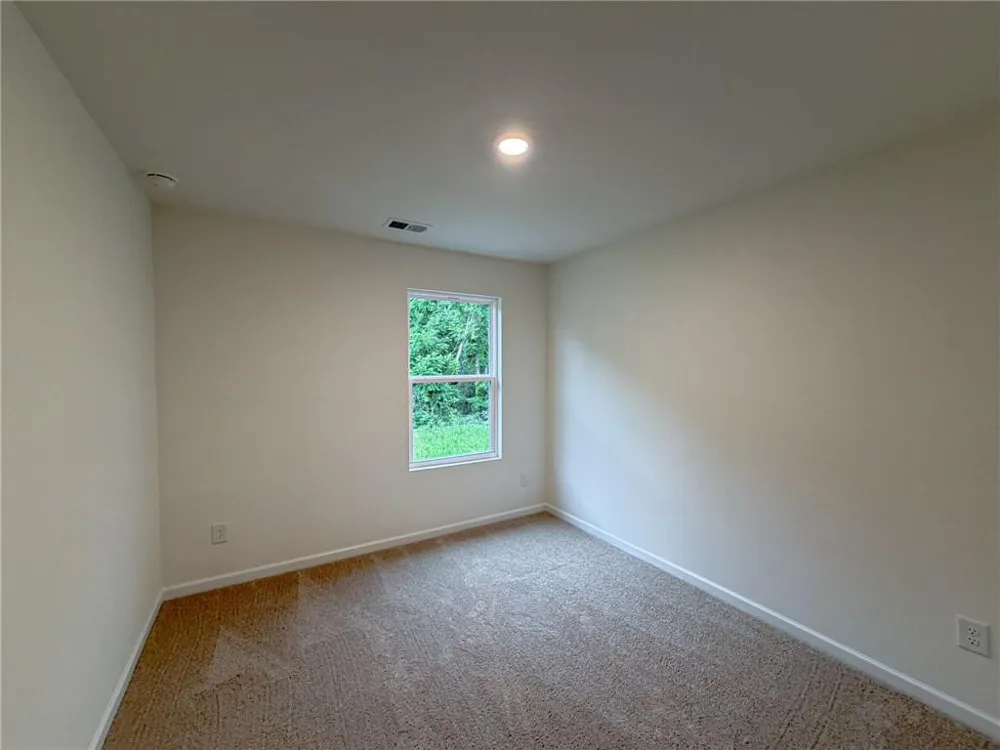107 Stonecreek Avenue Rockmart, GA 30153