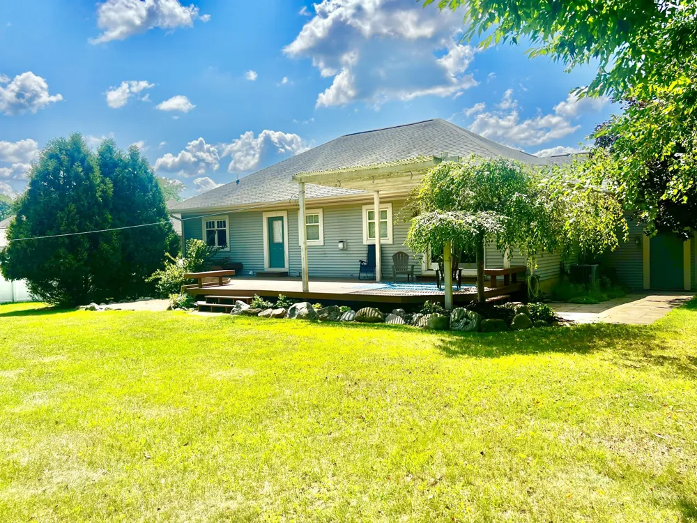 132 Remington Drive Spring Arbor Township, MI 49283