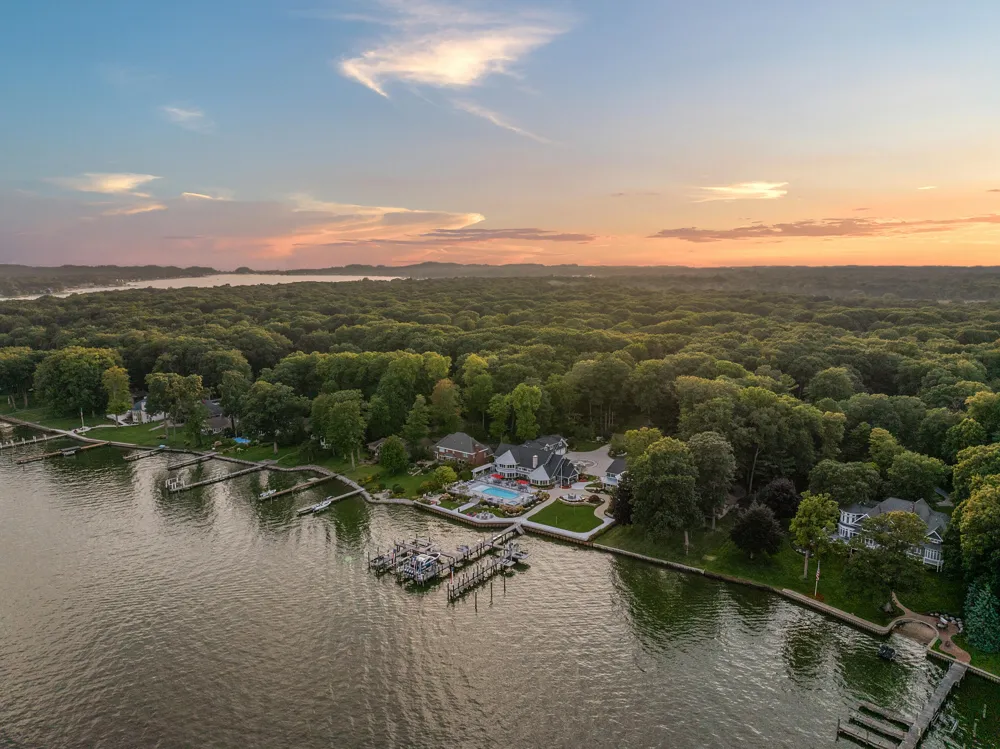 Norwood Avenue Park Township, MI 49424