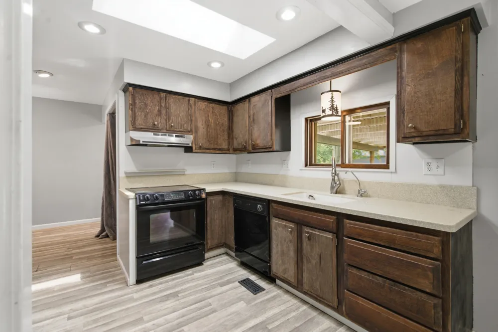 304 Hartel Road Eaton Township, MI 48876