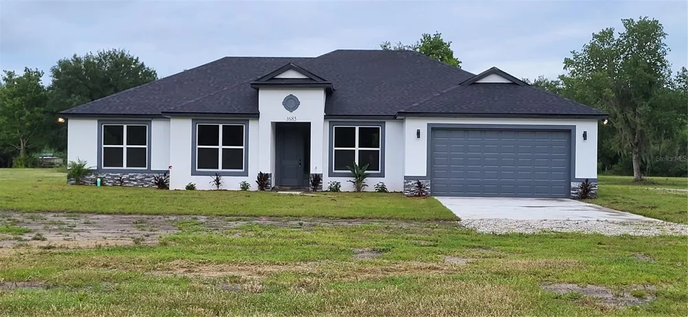 1685 E OSCEOLA ROAD Geneva, FL 32732