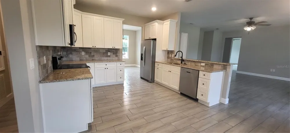1685 E OSCEOLA ROAD Geneva, FL 32732