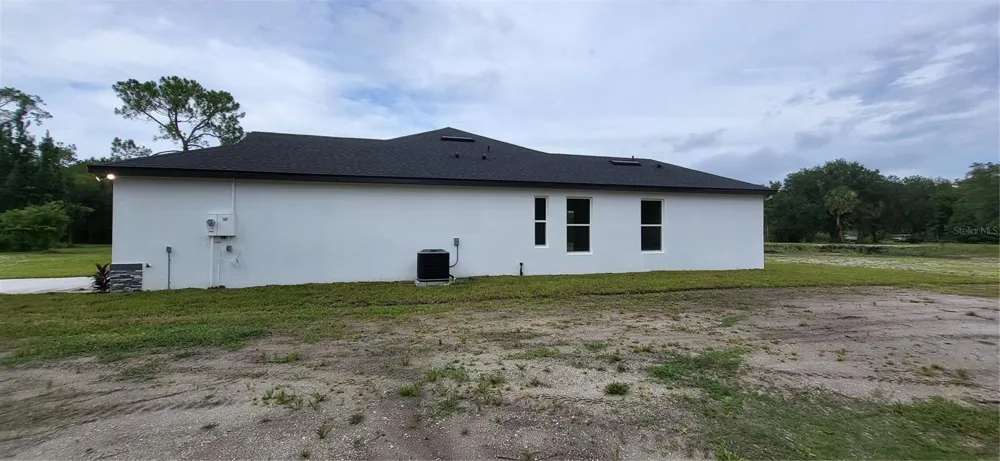 1685 E OSCEOLA ROAD Geneva, FL 32732