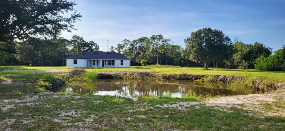1685 E OSCEOLA ROAD Geneva, FL 32732