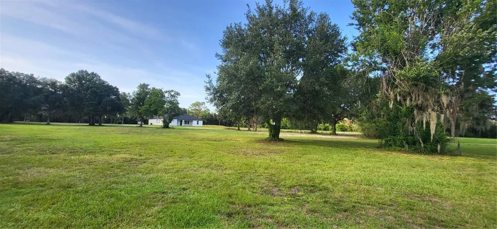 1685 E OSCEOLA ROAD Geneva, FL 32732