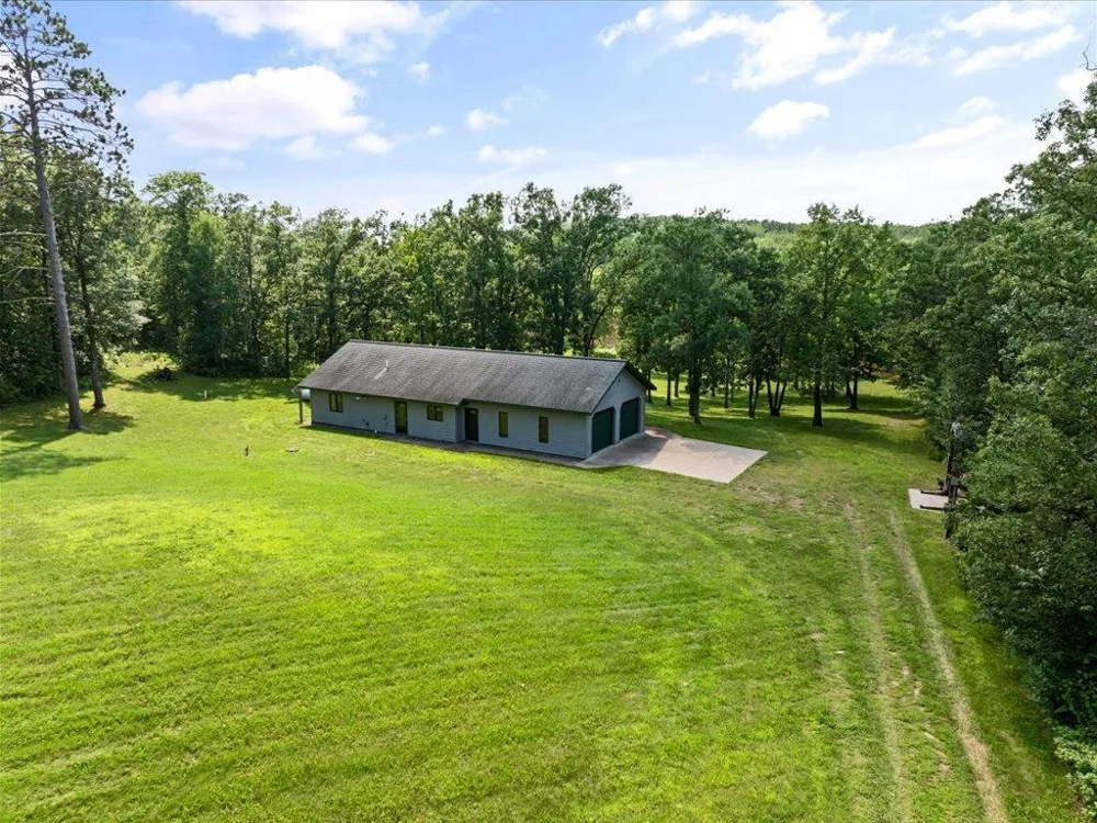 17741 River Road Crosby, MN 56441