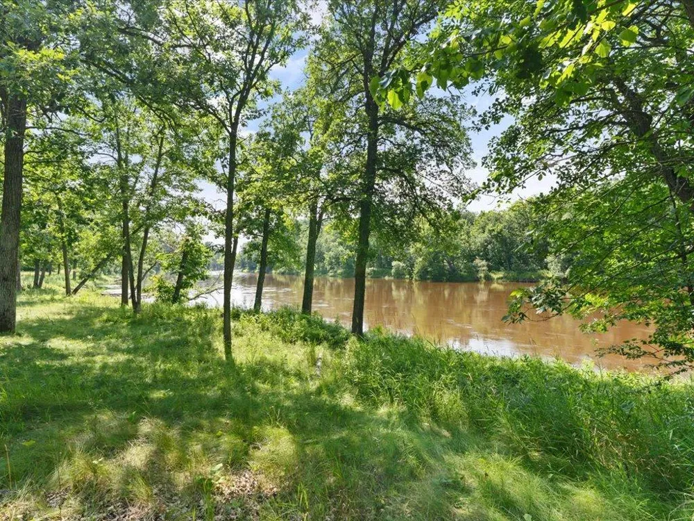 17741 River Road Crosby, MN 56441