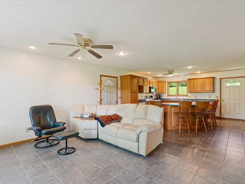 17741 River Road Crosby, MN 56441
