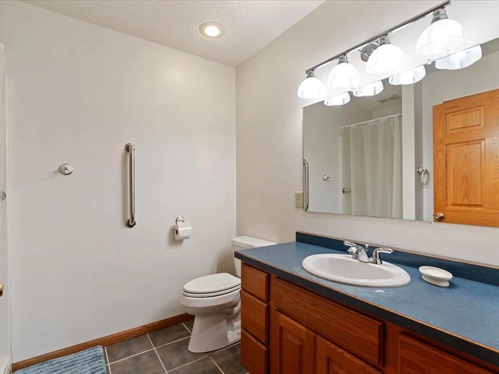 17741 River Road Crosby, MN 56441